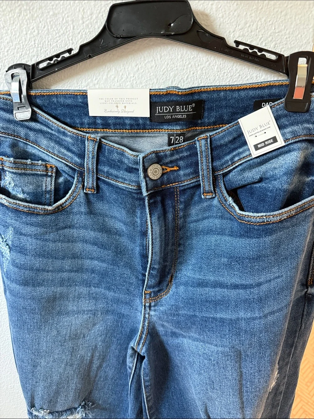 Judy Blue Women's Ripped Medium Blue, Mid-rise Boyfriend Jeans